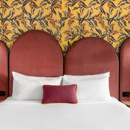 Ovolo The Valley Brisbane Ngoại thất bức ảnh A bedroom at the hotel