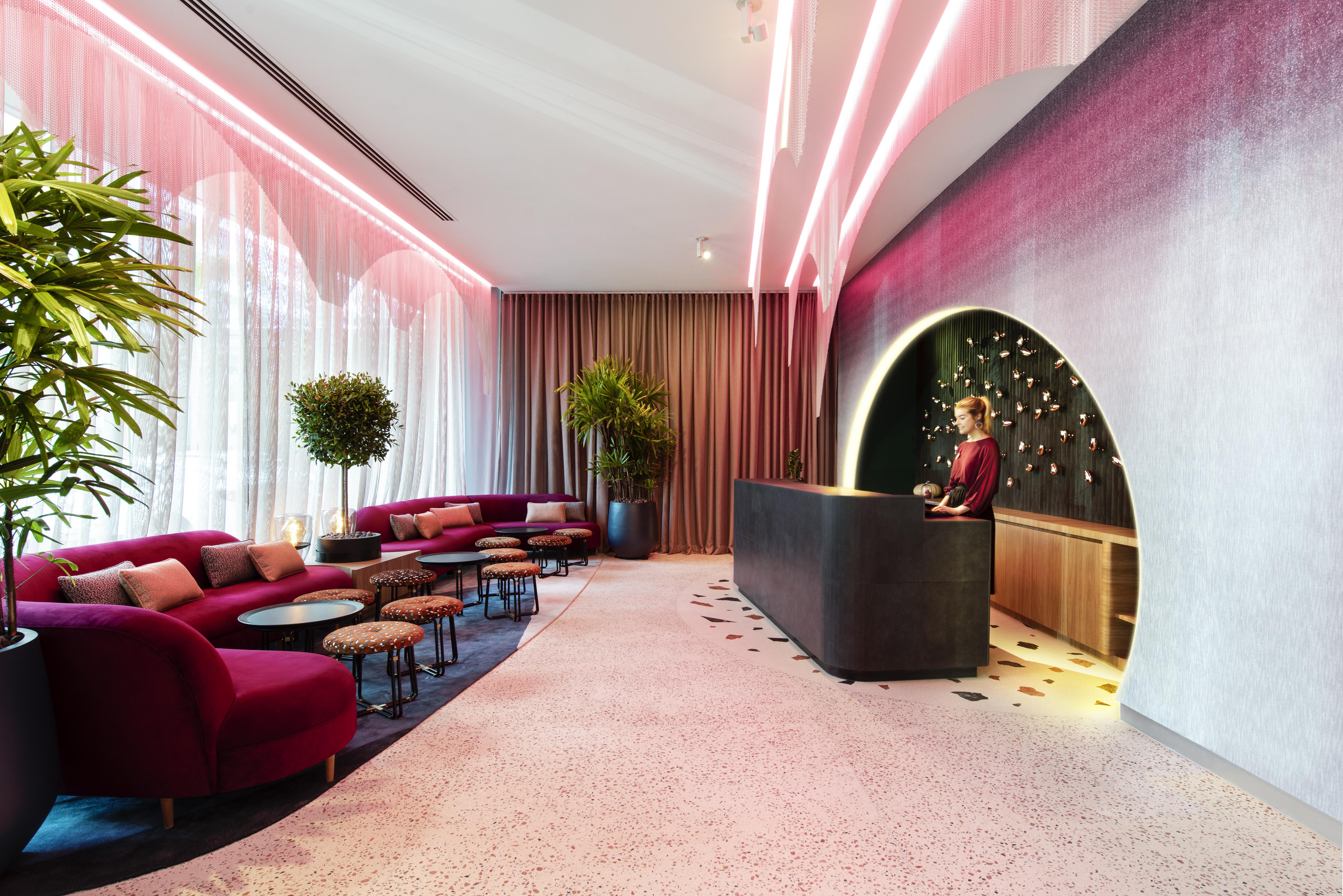 Ovolo The Valley Brisbane Ngoại thất bức ảnh The lobby of the Standard London