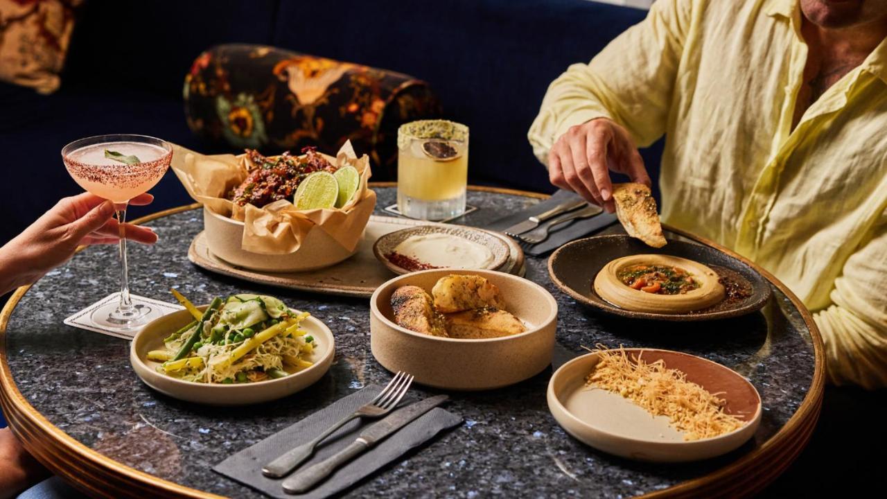 Ovolo The Valley Brisbane Ngoại thất bức ảnh A selection of dishes at the restaurant