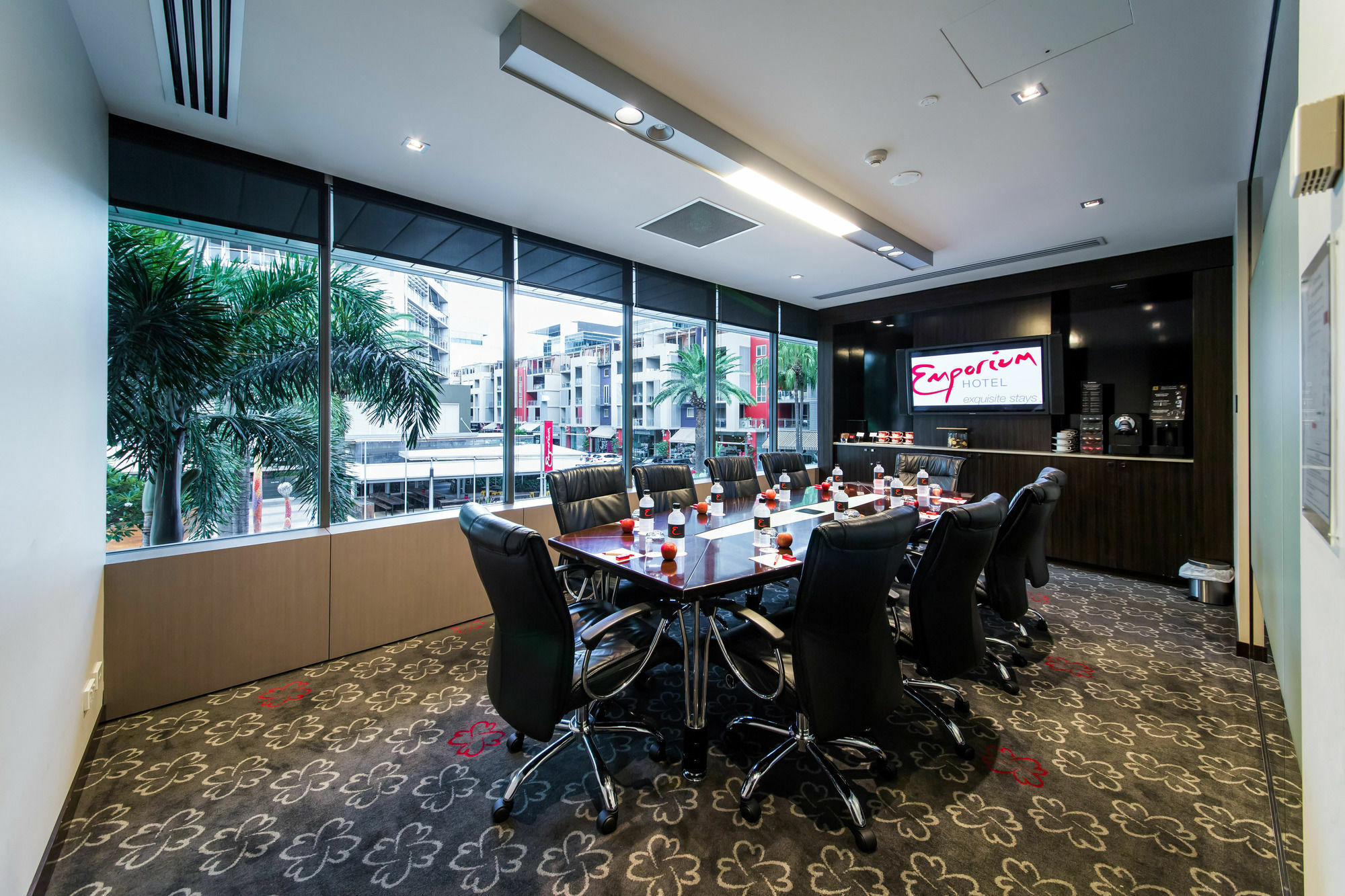 Ovolo The Valley Brisbane Ngoại thất bức ảnh Meeting room at the hotel